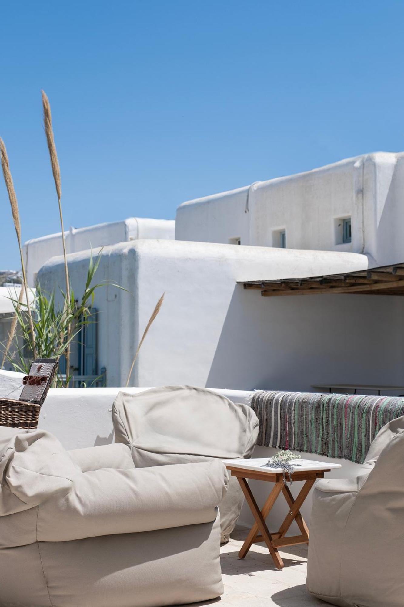 Mykonian Style W Shared Pool Houses & Nighttime Security Guard Ornos  Eksteriør billede